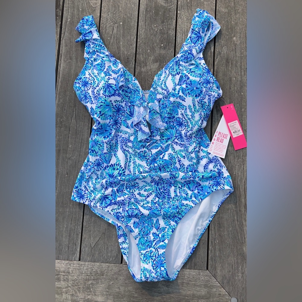 Lilly Pulitzer one piece Swimsuit sz 14 Shell me you love me